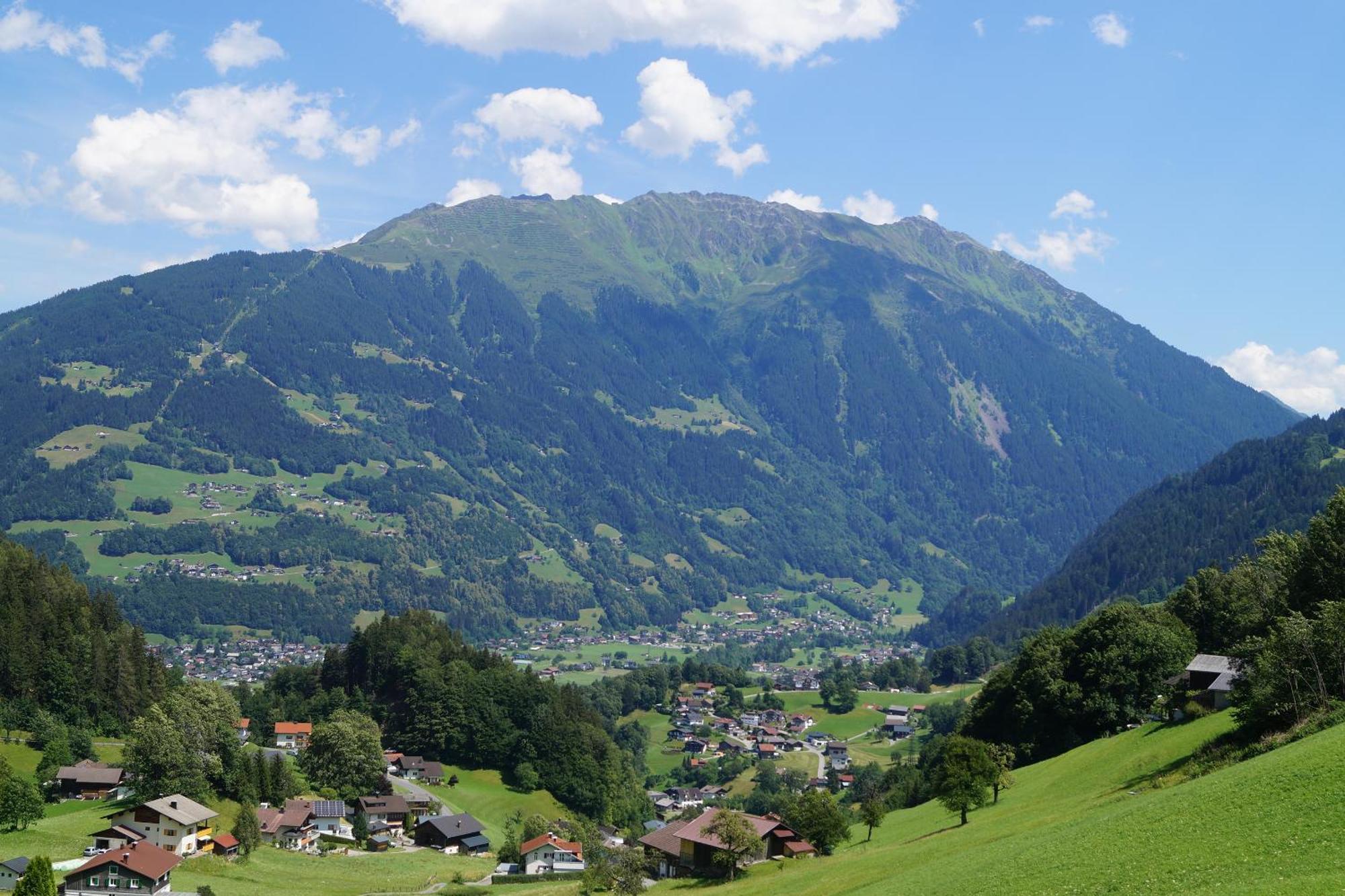 Gaestehaus Hoeck Schruns Bagian luar foto