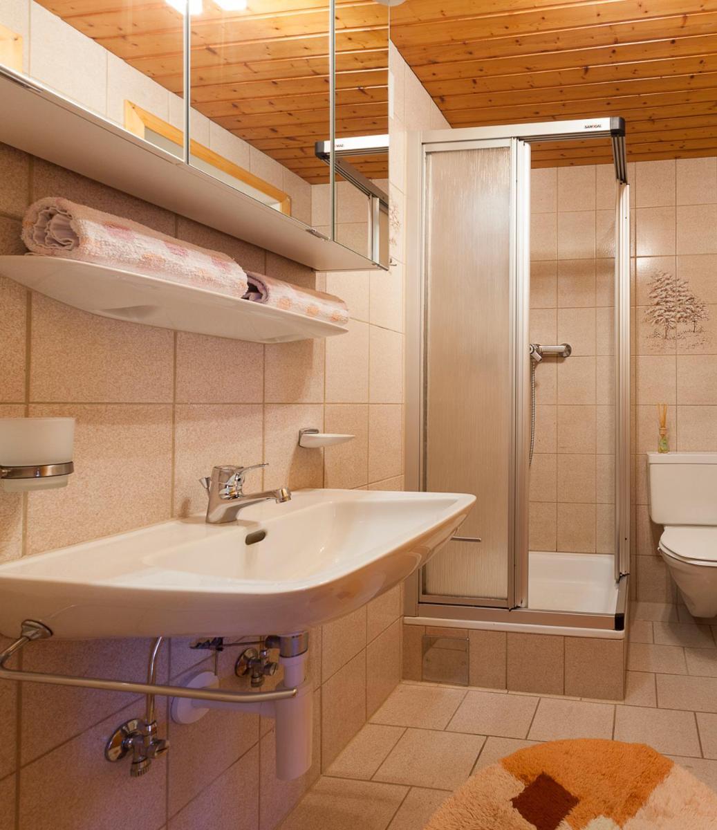 Gaestehaus Hoeck Schruns Bagian luar foto
