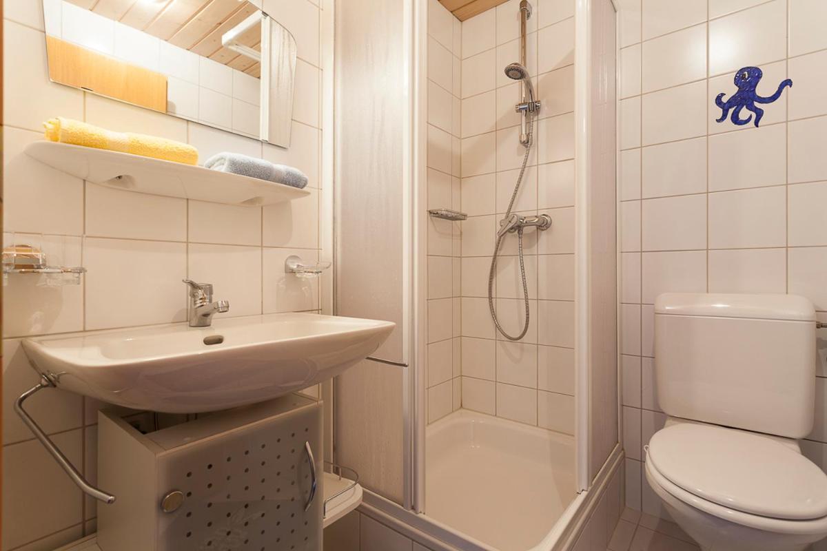 Gaestehaus Hoeck Schruns Bagian luar foto