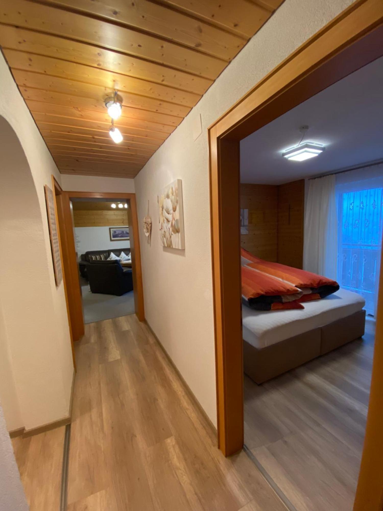 Gaestehaus Hoeck Schruns Bagian luar foto
