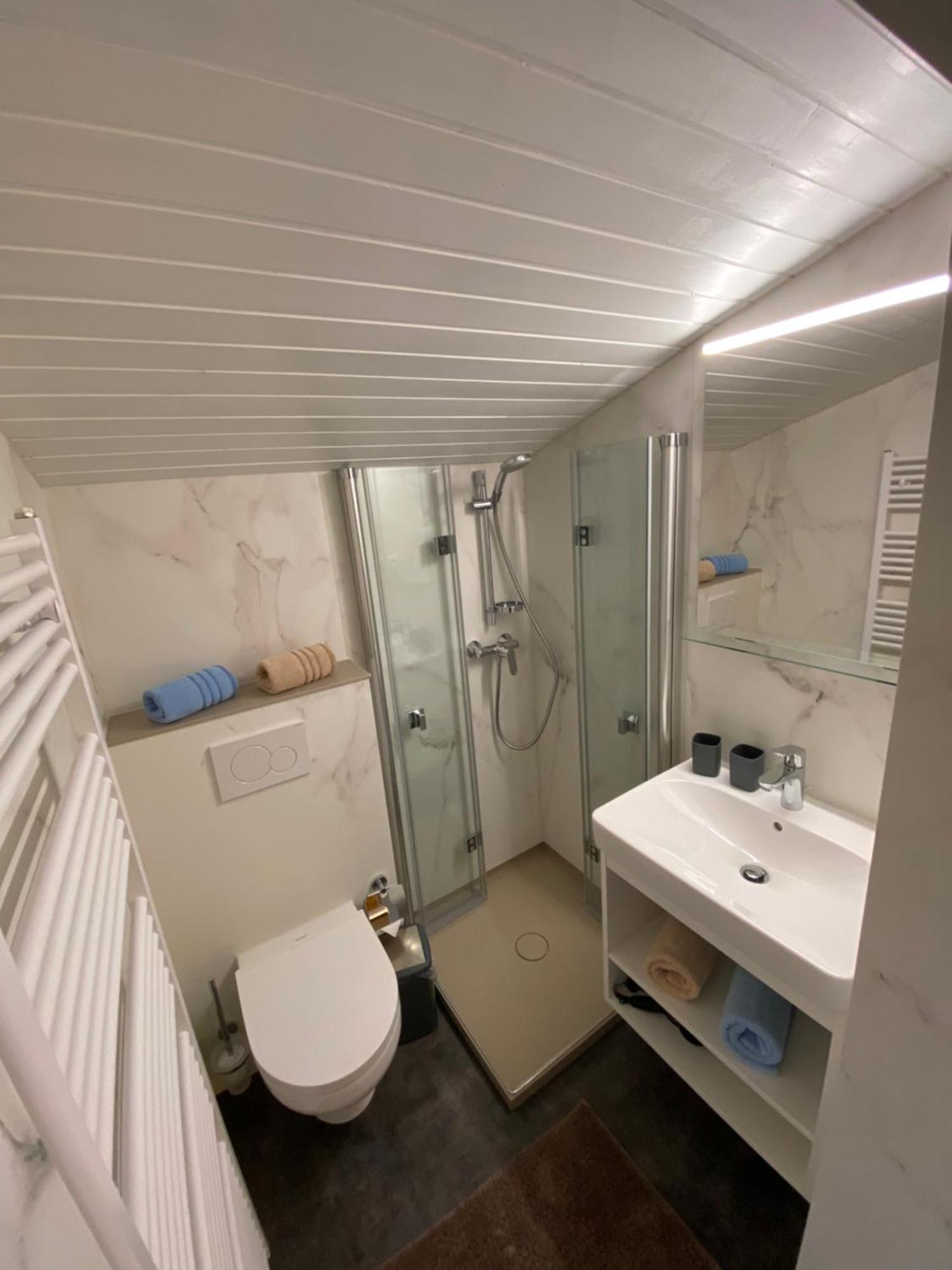 Gaestehaus Hoeck Schruns Bagian luar foto